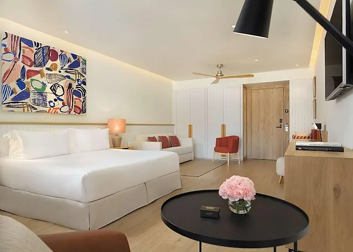 H10 Croma Malaga *